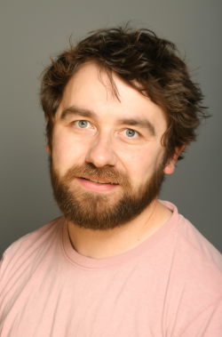 Featured image for “Tom Vaux”